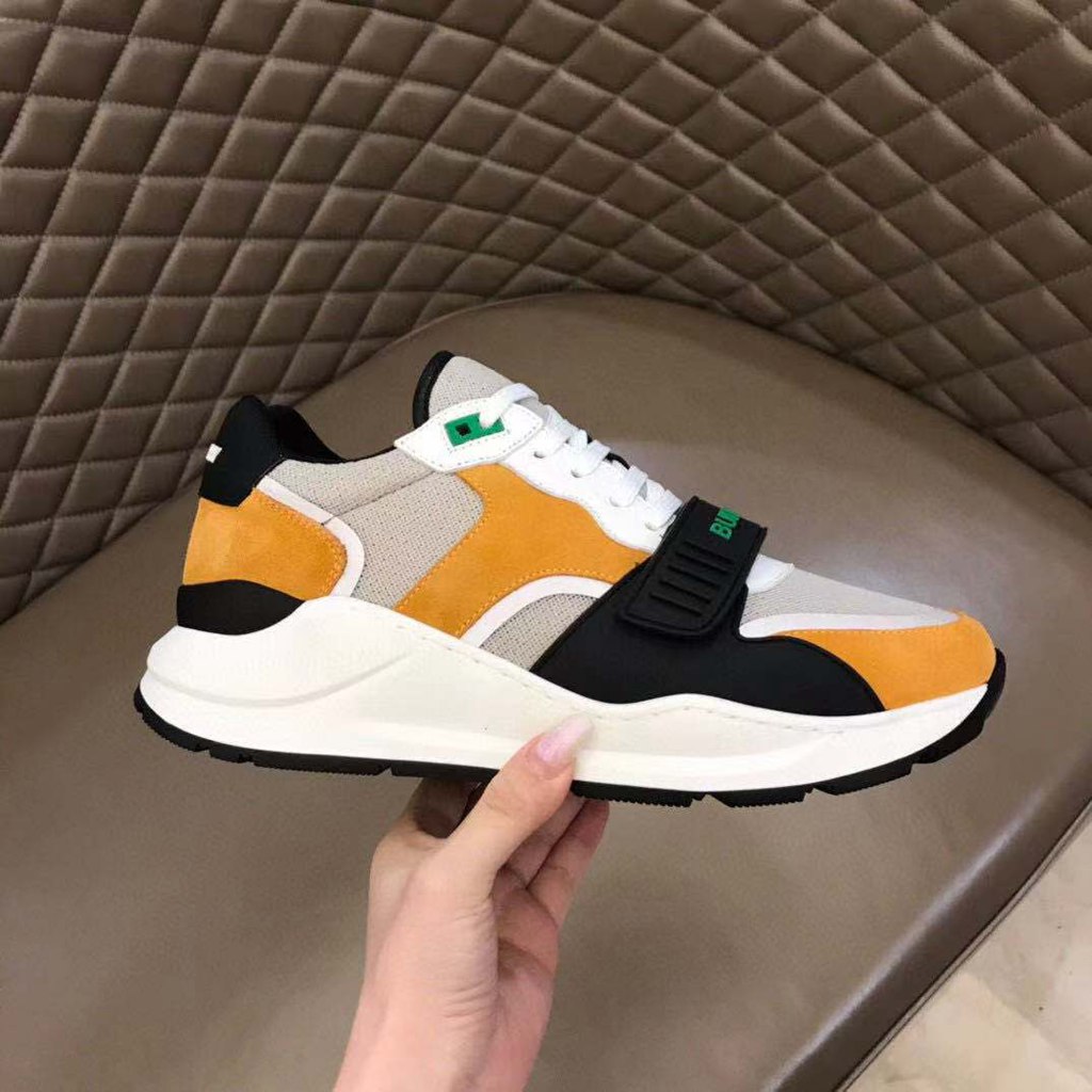 B*URBERRY SHOES